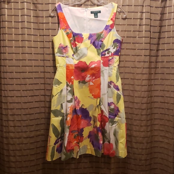 Beautiful dress by RALPH LAUREN. Hat and size 8 shoes listed separately - Picture 1 of 10